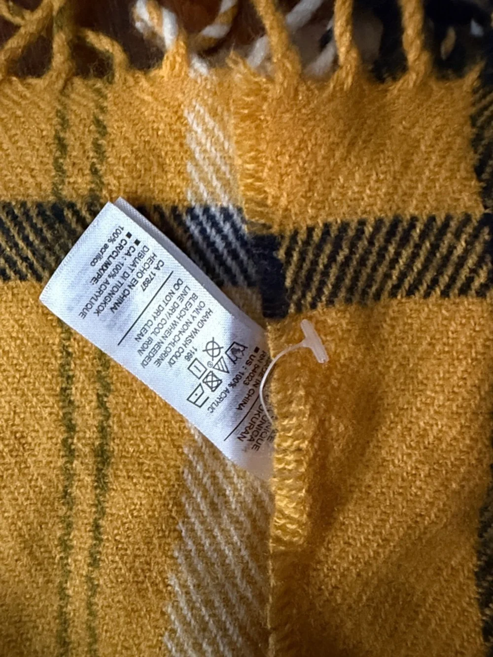 old navy yellow and black scarf 🧣